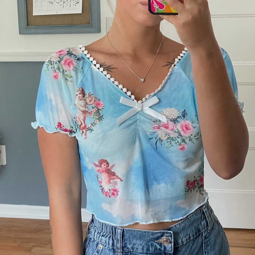 angel top w lace